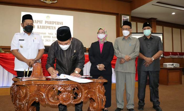 DPRD Gresik Terima Ranwal RPJMD 2021-2026, Tapi dengan Sejumlah Catatan DPRD Gresik Terima Ranwal RPJMD 2021-2026, Tapi dengan Sejumlah Catatan