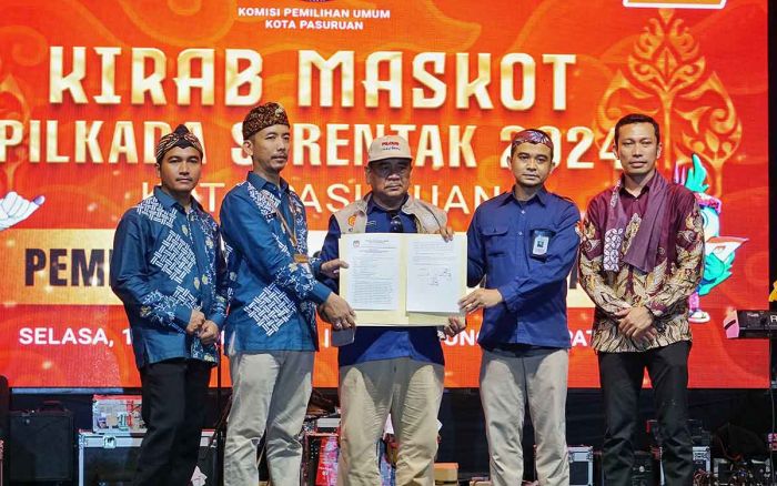 Pjs Wali Kota Pasuruan Hadiri Kirab Maskot Pilkada 2024 Pjs Wali Kota Pasuruan Hadiri Kirab Maskot Pilkada 2024