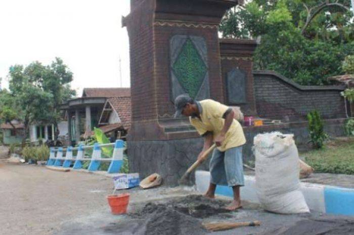 Suaminya Meninggal tak Wajar di Padepokan, Bekas Juru Masak Dimas Kanjeng Lapor Polisi Suaminya Meninggal tak Wajar di Padepokan, Bekas Juru Masak Dimas Kanjeng Lapor Polisi