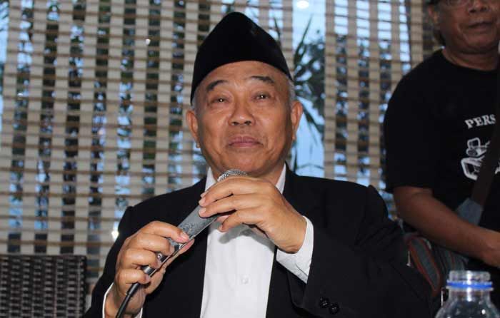 Para Kiai Bentuk Tim 9 Tentukan Bakal Cawagub Khofifah, Muncul Nama Pakde Karwo Para Kiai Bentuk Tim 9 Tentukan Bakal Cawagub Khofifah, Muncul Nama Pakde Karwo