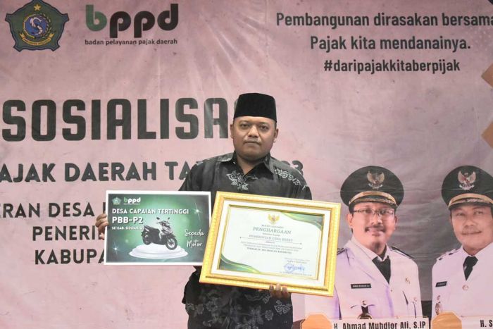 Penerimaan PBB-P2 Meningkat 6,84 Persen, Bupati Sidoarjo Apresiasi Kades Penerimaan PBB-P2 Meningkat 6,84 Persen, Bupati Sidoarjo Apresiasi Kades