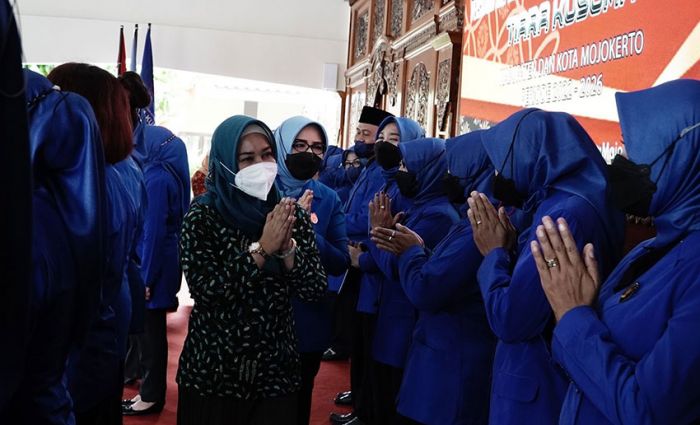 Wali Kota Mojokerto Hadiri Pelantikan DPC Tiara Kusuma Wali Kota Mojokerto Hadiri Pelantikan DPC Tiara Kusuma