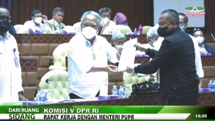 Entaskan Kemiskinan Ekstrem di Madura, Syafiuddin Minta Menteri PUPR Realisasikan JLS Entaskan Kemiskinan Ekstrem di Madura, Syafiuddin Minta Menteri PUPR Realisasikan JLS