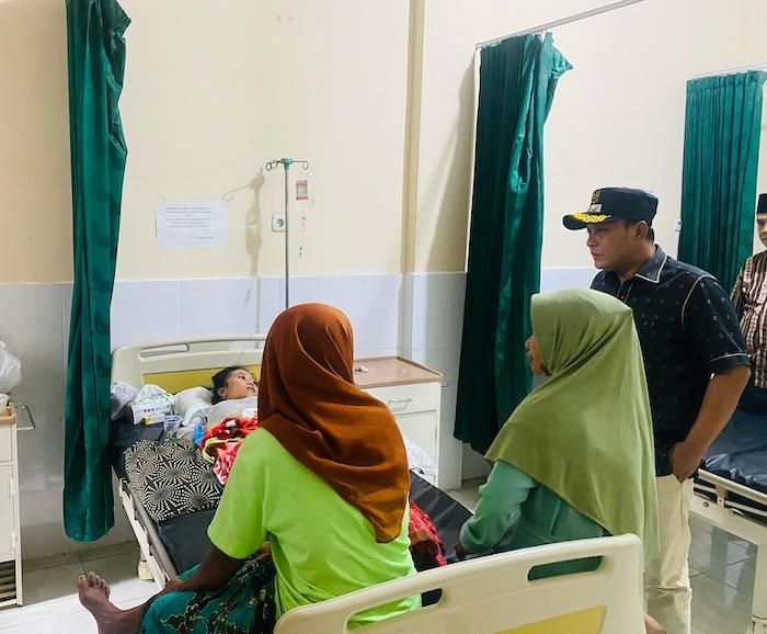 Wabup Pamekasan Sidak ke Puskesmas Larangan Badung Wabup Pamekasan Sidak ke Puskesmas Larangan Badung