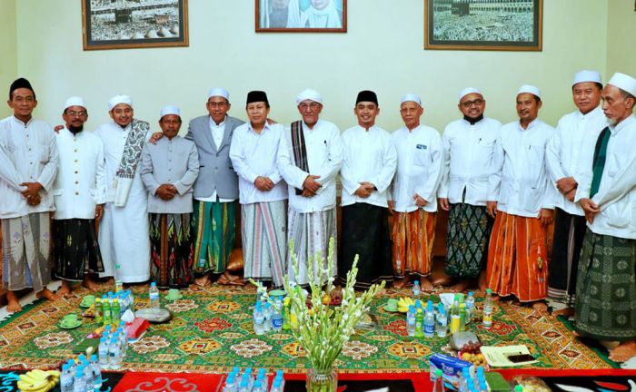 Hadiri Haul Kiai Syarif dan Kiai Faqih, Mas Adi Ajak Generasi Muda Teruskan Perjuangan Ulama