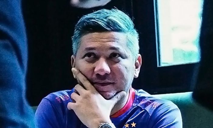 Gading Marten Resmi Jadi Presiden Klub Persik Kediri Gading Marten Resmi Jadi Presiden Klub Persik Kediri