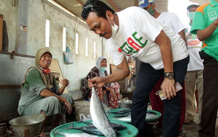 Pilbup Gresik 2020: Qosim-Alif Janji Dirikan BUMD Sektor Perikanan Pilbup Gresik 2020: Qosim-Alif Janji Dirikan BUMD Sektor Perikanan