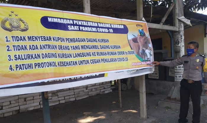 Jelang Idul Adha, Polresta Sidoarjo Sebar Imbauan Penyaluran Daging Kurban Door to Door Jelang Idul Adha, Polresta Sidoarjo Sebar Imbauan Penyaluran Daging Kurban Door to Door