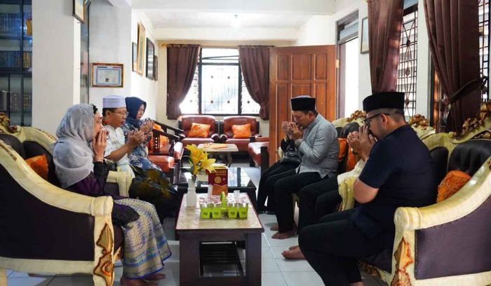 Jelang Idulfitri 1445 H, Pj Wali Kota Mojokerto Sowan ke Sejumlah Ulama dan Pengasuh Ponpes