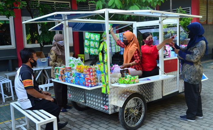 Sambut New Normal, SMK Model PGRI 1 Mejayan Madiun Ciptakan Moblist UMKM