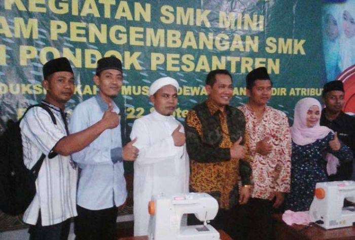Monitoring SMK Mini, Dinas Pendidikan Jatim Minta Sekolah Berkolaborasi dengan Industri Monitoring SMK Mini, Dinas Pendidikan Jatim Minta Sekolah Berkolaborasi dengan Industri
