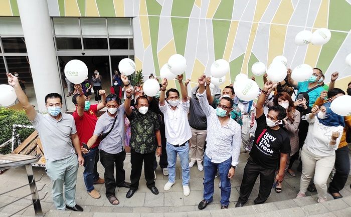 Hadiri Opening Food Vacation, Cak Ji Harap Mal-mal di Surabaya Bantu Promosikan Produk UMKM Hadiri Opening Food Vacation, Cak Ji Harap Mal-mal di Surabaya Bantu Promosikan Produk UMKM