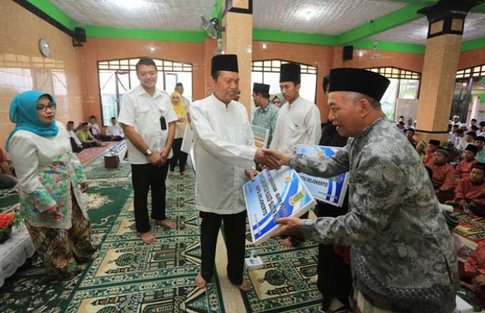 Pasca OTT KPK di Mojokerto, Wali Kota segera Tunjuk Plt Kadis PU, Pimpinan DPRD Diserahkan Fraksi Pasca OTT KPK di Mojokerto, Wali Kota segera Tunjuk Plt Kadis PU, Pimpinan DPRD Diserahkan Fraksi