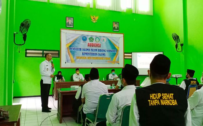 Gandeng BNNK, Kemenag Tuban Bekali Penyuluh Agama Islam Pengetahuan di Bidang Narkoba