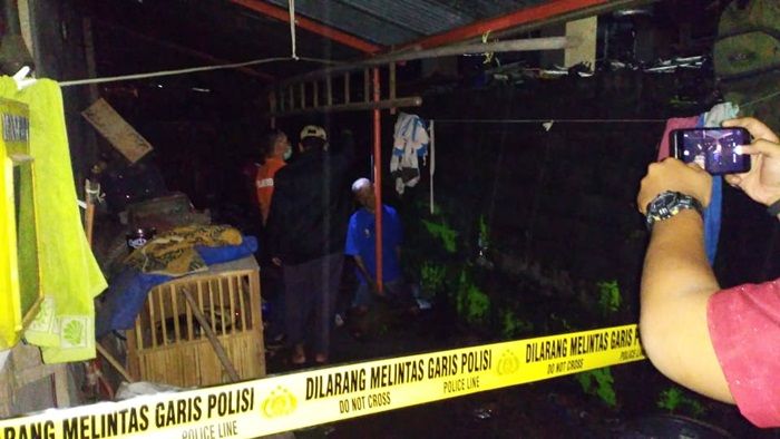 Sering Mengeluh Sakit Gigi, Kakek di Sepawon Kediri Gantung Diri Sering Mengeluh Sakit Gigi, Kakek di Sepawon Kediri Gantung Diri
