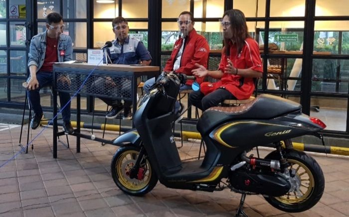 Talkshow MPM Honda Disiarkan Live Instagram Tetap Patuhi Prokes Talkshow MPM Honda Disiarkan Live Instagram Tetap Patuhi Prokes