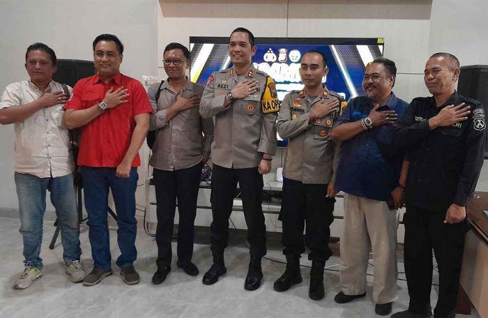 Sinergitas Jelang Pilkada 2024, Polres Situbondo Silaturahmi dengan Insan Pers Sinergitas Jelang Pilkada 2024, Polres Situbondo Silaturahmi dengan Insan Pers