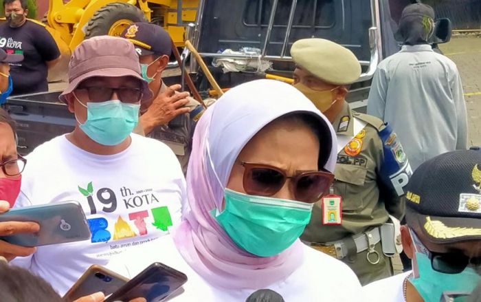 Kota Batu Kembali Zona Merah, Dewanti Minta Satgas Covid-19 Diaktifkan Hingga Tingkat Dusun Kota Batu Kembali Zona Merah, Dewanti Minta Satgas Covid-19 Diaktifkan Hingga Tingkat Dusun