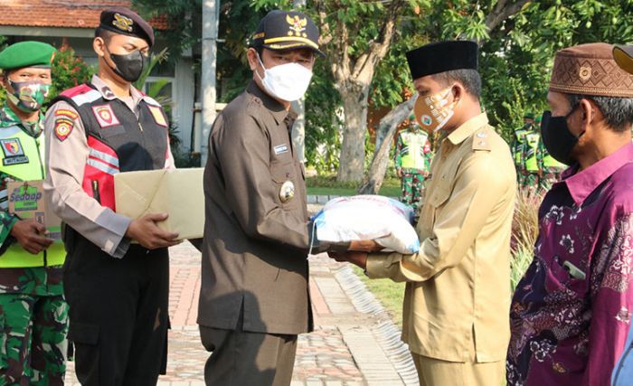 Cegah Sebaran Covid-19, Bupati Yuhronur Instruksikan Satgas di Desa Lebih Optimal