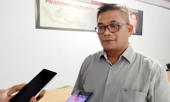 Pilbup Trenggalek 2020: 3 Bakal Calon Daftar ke DPC Partai Gerindra Pilbup Trenggalek 2020: 3 Bakal Calon Daftar ke DPC Partai Gerindra