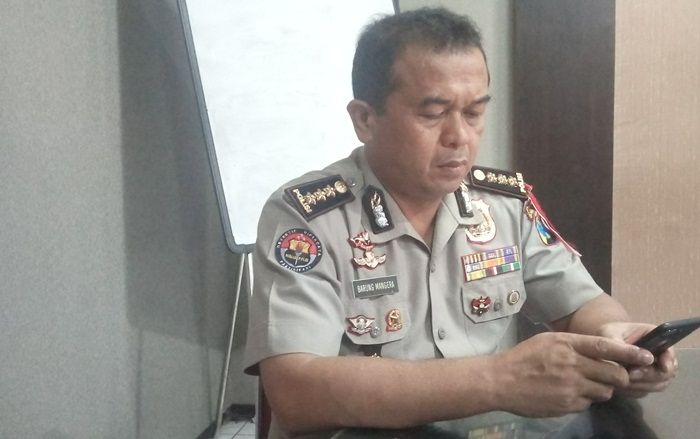 Polda Jatim Terus Buru Pengunggah Video Kerusuhan di Sampang Polda Jatim Terus Buru Pengunggah Video Kerusuhan di Sampang