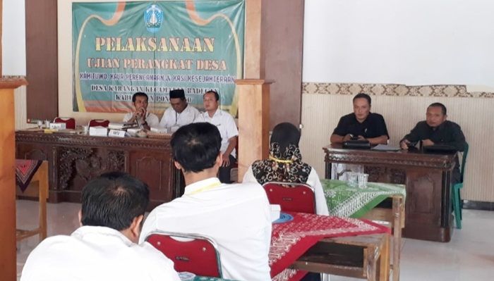 ​Panitia Tidak Transparan, Seleksi Perangkat Desa di Karangan Ponorogo Dibatalkan