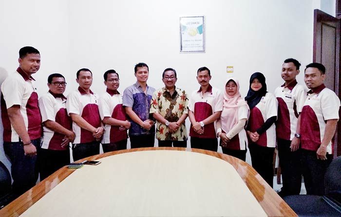 LBH Fajar Trilaksana Gelar Audiensi dengan Ketua PN Gresik LBH Fajar Trilaksana Gelar Audiensi dengan Ketua PN Gresik