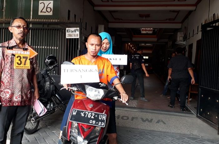 Polresta Sidoarjo Gelar Rekonstruksi Pembunuhan Sopir Taksi di Hotel Bypass Juanda