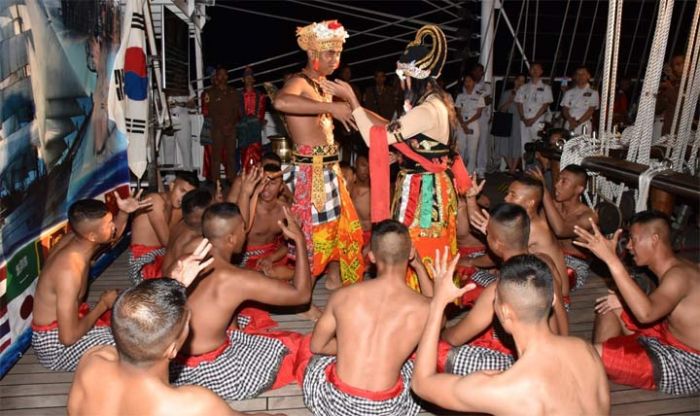 Kolaborasi Seni Budaya Indonesia dan Korsel Semarakkan Cocktail Party di KRI Bimasuci
