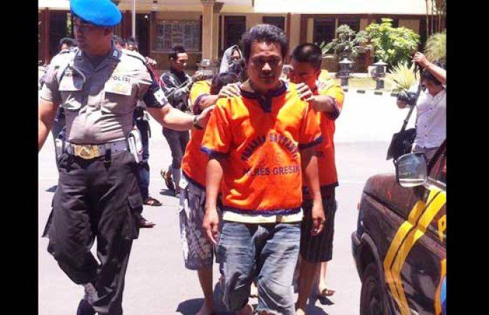Polres Gresik Gerebek 11 Pecandu Saat Pesta Sabu Polres Gresik Gerebek 11 Pecandu Saat Pesta Sabu