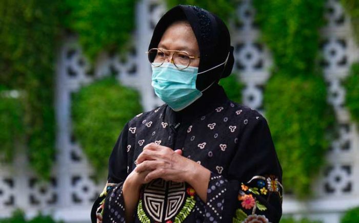 Pemkot Surabaya Beri Vitamin dan Pulse Oximeter Gratis ke Lansia