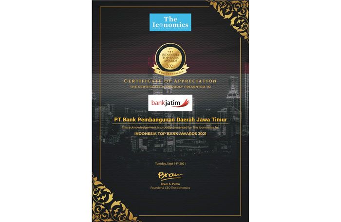 Bank Jatim Raih Penghargaan Indonesia Top Bank Awards 2021 Kategori Bank Buku 3