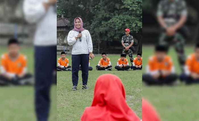 Pemkot Mojokerto Gelar Giat Bela Negara untuk Santri di Kota Onde-Onde Pemkot Mojokerto Gelar Giat Bela Negara untuk Santri di Kota Onde-Onde