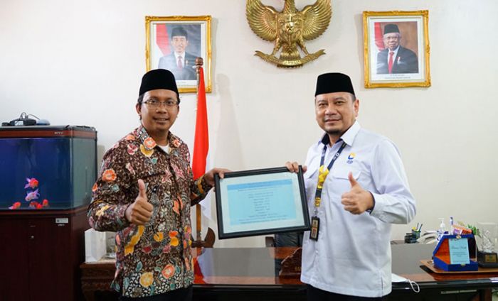 Program Pekan Panutan, Bupati Sidoarjo Lapor SPT Tahunan Lewat e-Filing Program Pekan Panutan, Bupati Sidoarjo Lapor SPT Tahunan Lewat e-Filing