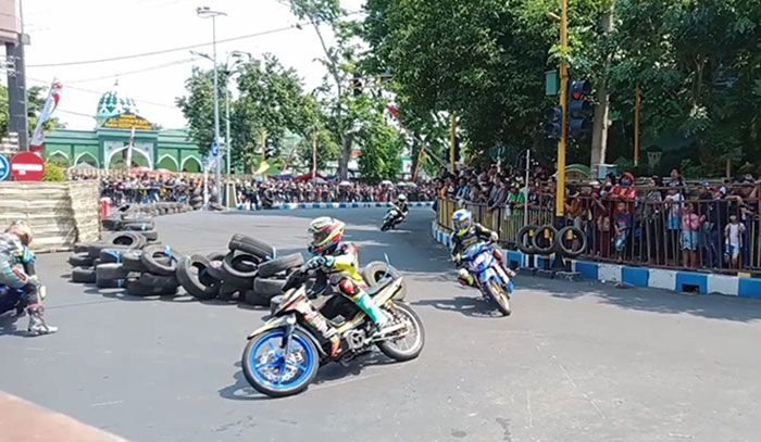 230 Pembalap se-Jawa Timur Berlaga di Ajang Kejurda Open Road Race 230 Pembalap se-Jawa Timur Berlaga di Ajang Kejurda Open Road Race