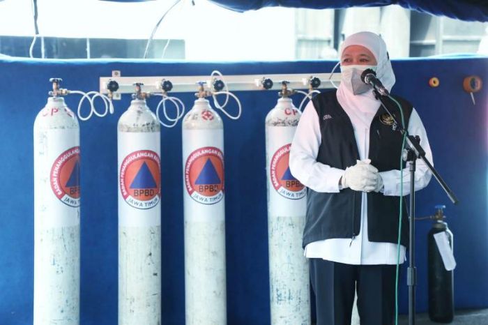 Beroperasi 24 Jam secara Gratis, Gubernur Khofifah Launching Stasiun Pengisian Oksigen Beroperasi 24 Jam secara Gratis, Gubernur Khofifah Launching Stasiun Pengisian Oksigen