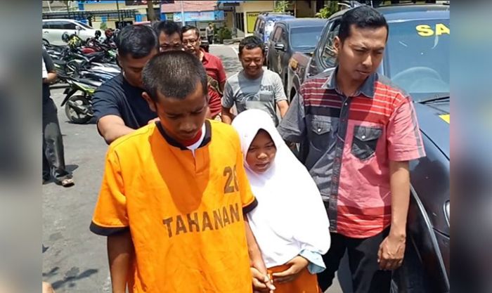 Ditahan Terpisah, Pasutri Pelaku Pencurian Akhirnya Dipertemukan saat Pers Rilis Ditahan Terpisah, Pasutri Pelaku Pencurian Akhirnya Dipertemukan saat Pers Rilis