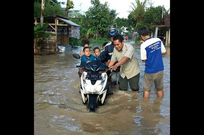Trenggalek Diguyur Hujan Lebat, Puluhan Rumah di 2 Dusun Terendam Trenggalek Diguyur Hujan Lebat, Puluhan Rumah di 2 Dusun Terendam
