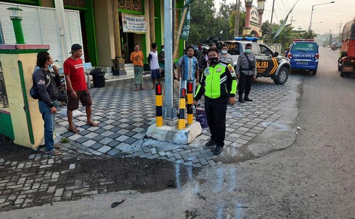 Tabrak Tiang PJU di Jalan Raya Pangkemiri, Pengendara Motor di Sidoarjo Tewas Seketika