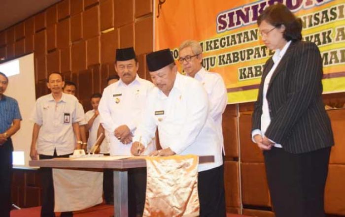 Madiun Menuju Kabupaten Layak Anak Madiun Menuju Kabupaten Layak Anak