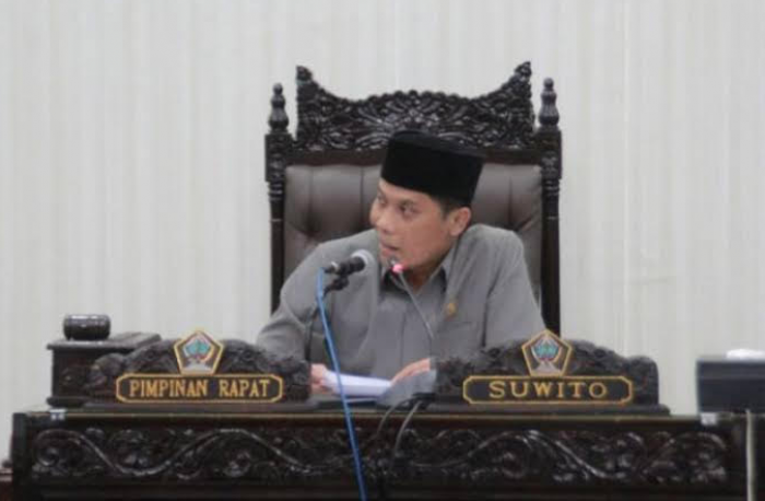 Ketua DPRD Blitar Minta Masyarakat Tingkatkan Kewaspadaan Hadapi Cuaca Ekstrem