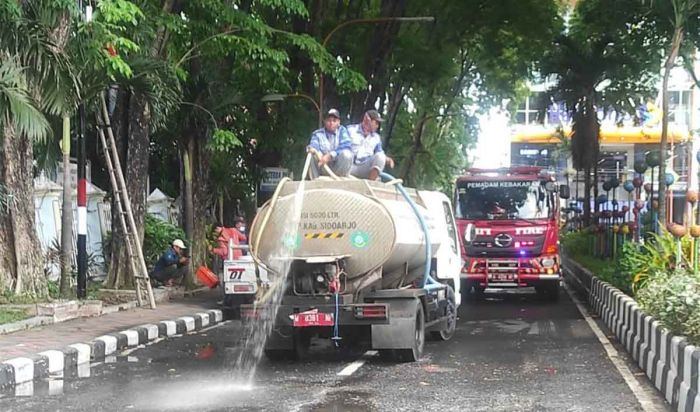 Pemkab Sidoarjo Angkat Bicara soal Demo Pengelola TPS Pemkab Sidoarjo Angkat Bicara soal Demo Pengelola TPS