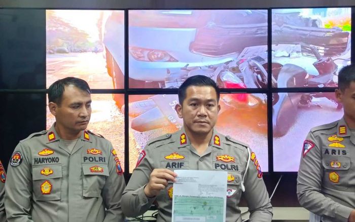 Tak Punya SIM, Siswa SMA di Surabaya Tabrak Pengendara Motor Hingga Tewas Tak Punya SIM, Siswa SMA di Surabaya Tabrak Pengendara Motor Hingga Tewas