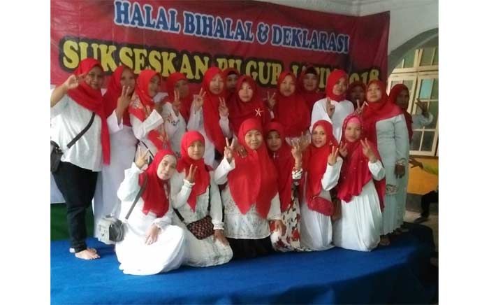 Gus Ipul dan Puti Dapat Dukungan Fatayat NU Sooko Mojokerto Gus Ipul dan Puti Dapat Dukungan Fatayat NU Sooko Mojokerto