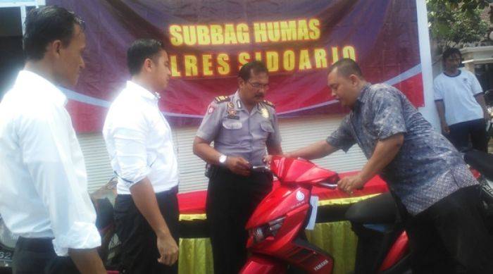 Polres Sidoarjo Serahkan BB Motor ke Pemilik