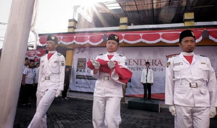 PKS Jatim Upacara Bendera, Arif HS Pertegas Pesan Persatuan dalam Keberagaman