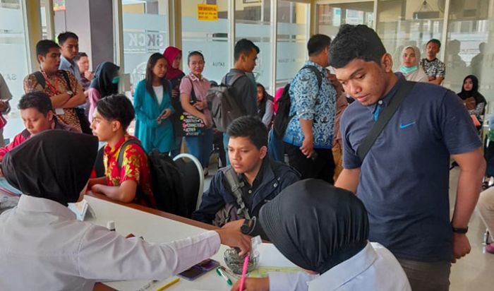 ​Ratusan Pelamar Kerja Penuhi Ruang SKCK Polresta Sidoarjo