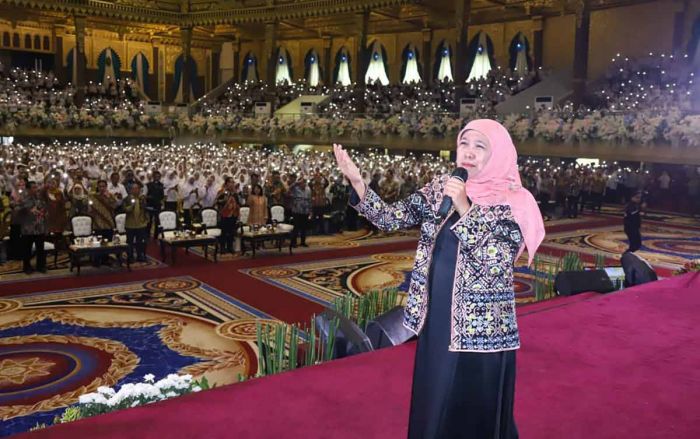 Buka Orientasi PPPK Pemprov Jatim, Gubernur Khofifah Sampaikan 4 Pilar Pembangunan Buka Orientasi PPPK Pemprov Jatim, Gubernur Khofifah Sampaikan 4 Pilar Pembangunan