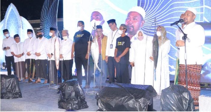 Juara Kontes Bandeng 2022, Kades Pangkahwetan Dapat Hadiah Umroh