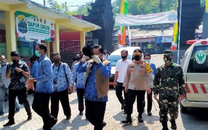 Bupati Sambari Pilih Positif Covid Banyak, Ketimbang Banyak Meninggal Bupati Sambari Pilih Positif Covid Banyak, Ketimbang Banyak Meninggal